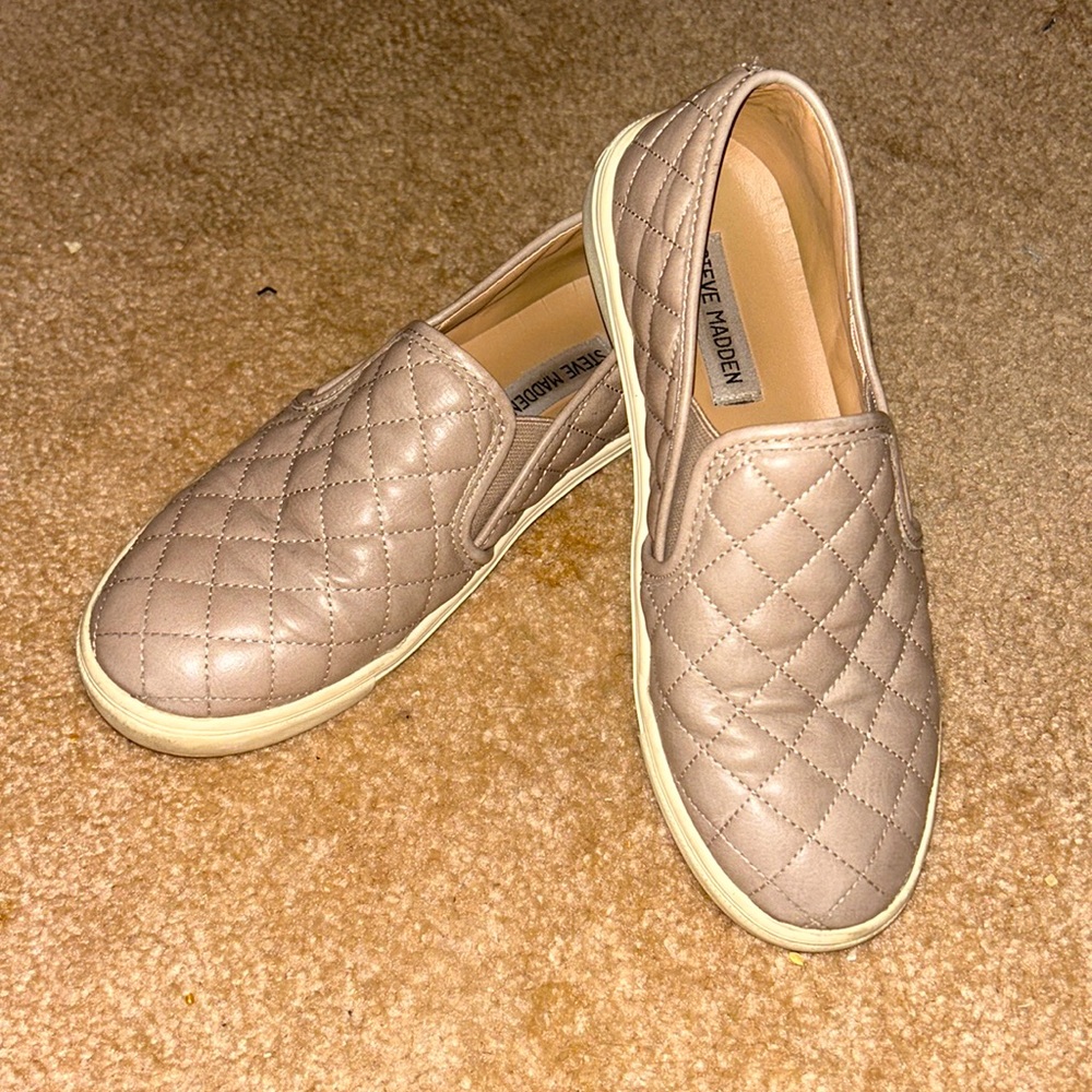 Steve Madden Sneakers